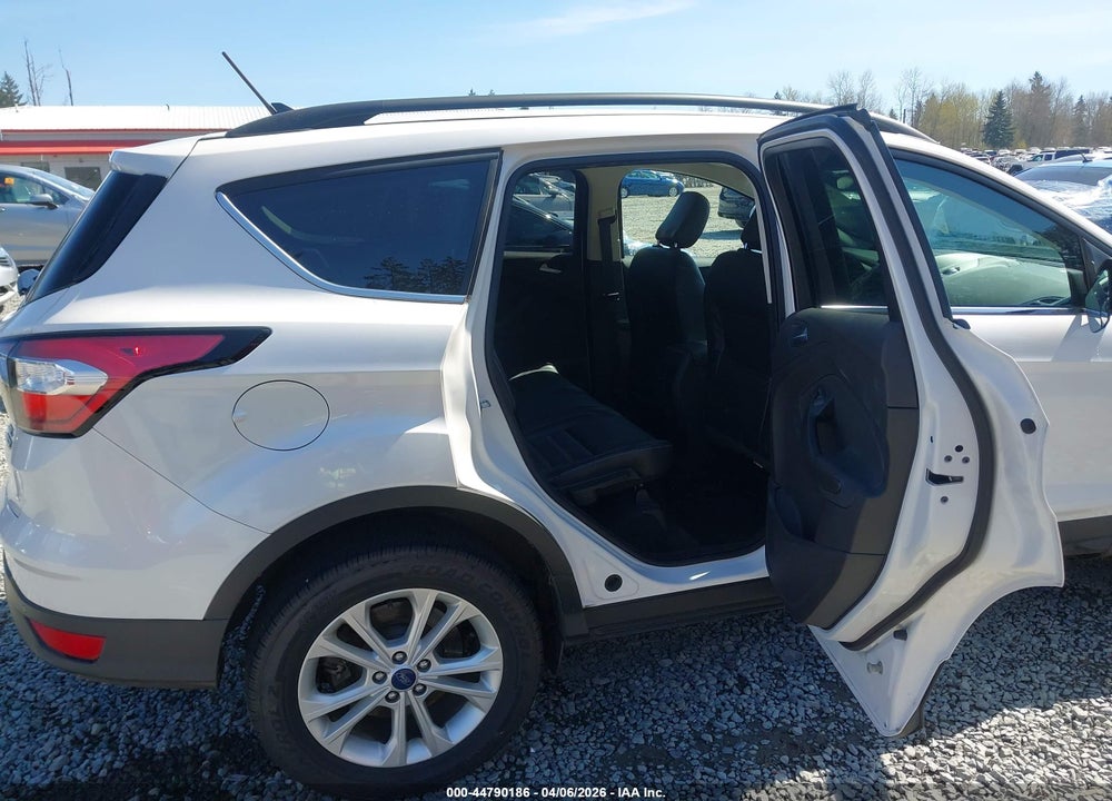 2018 FORD ESCAPE SEL VIN: 1FMCU9HD2JUA04800