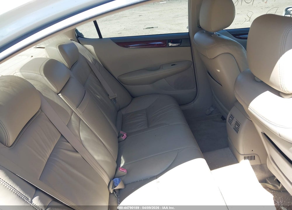 2004 LEXUS ES 330 VIN: JTHBA30G445023860