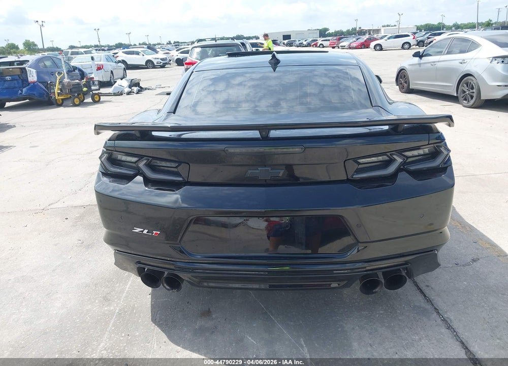 2019 CHEVROLET CAMARO ZL1 VIN: 1G1FK1R6XK0117646