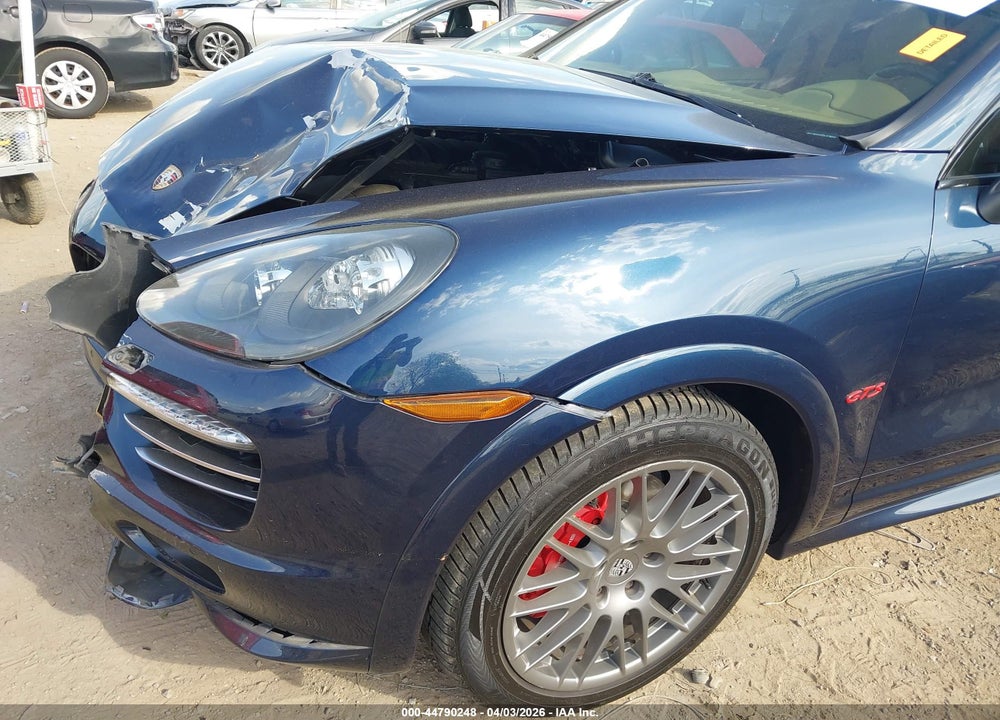 2013 PORSCHE CAYENNE GTS VIN: WP1AD2A22DLA78349