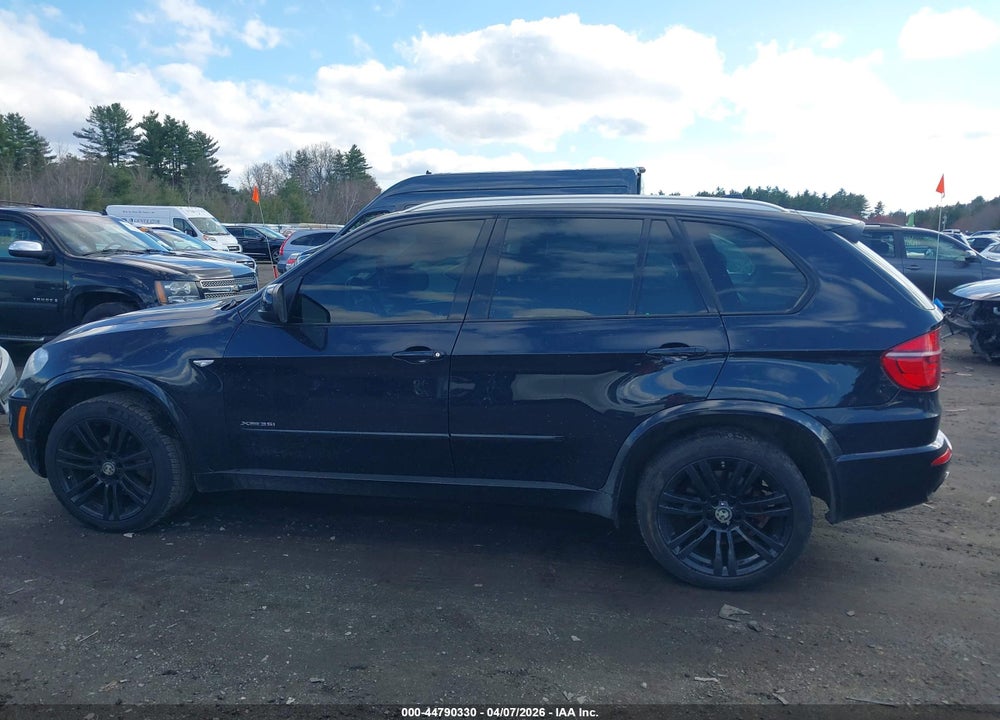 2013 BMW X5 XDRIVE35I/XDRIVE35I PREMIUM/XDRIVE35I SPORT ACTIVITY VIN: 5UXZV4C57D0E01379