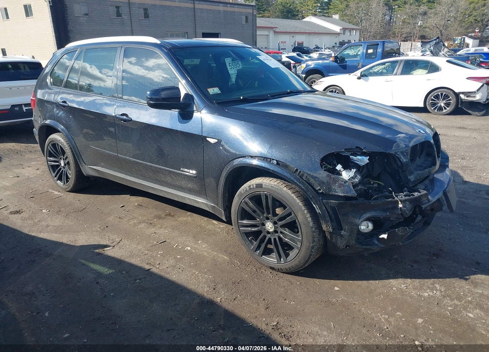 2013 BMW X5 XDRIVE35I/XDRIVE35I PREMIUM/XDRIVE35I SPORT ACTIVITY VIN: 5UXZV4C57D0E01379