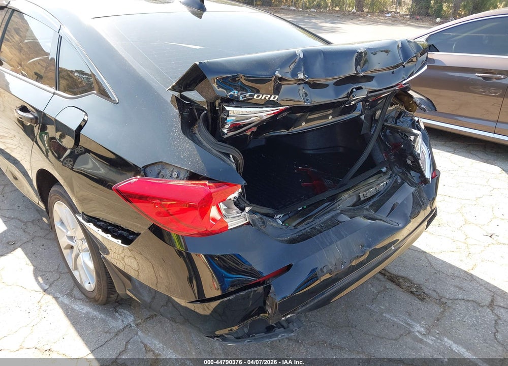2018 HONDA ACCORD LX VIN: 1HGCV1F17JA079880