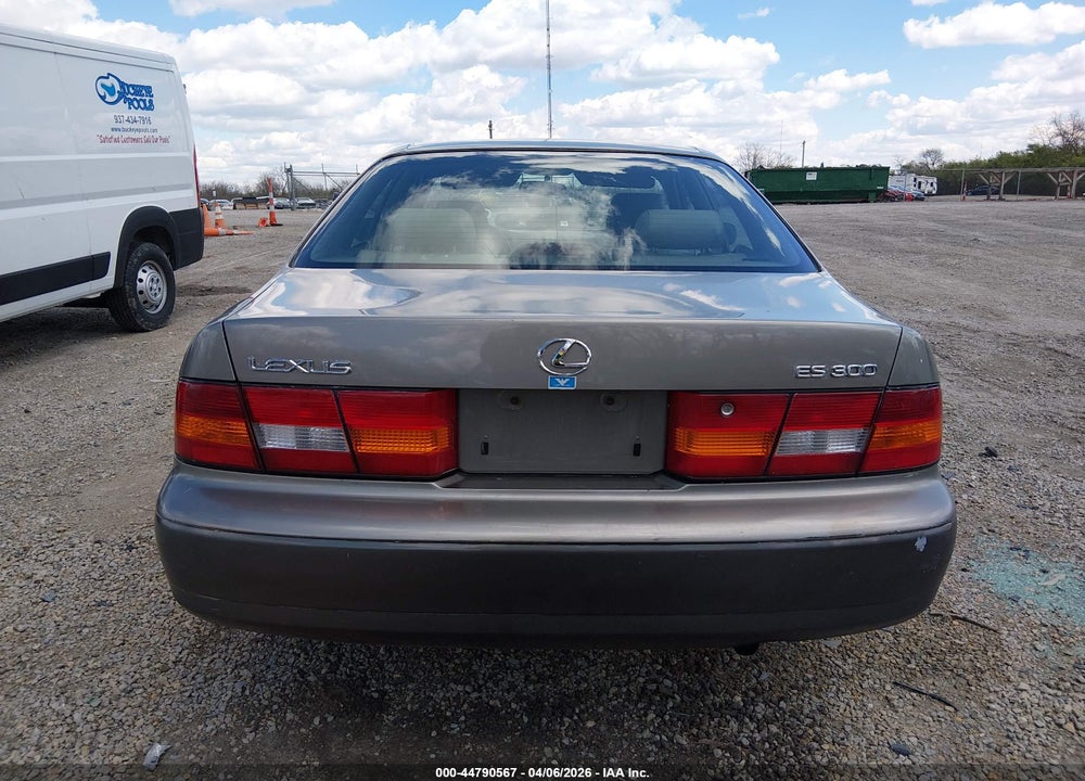 1997 LEXUS ES 300 VIN: JT8BF22G6V5012921