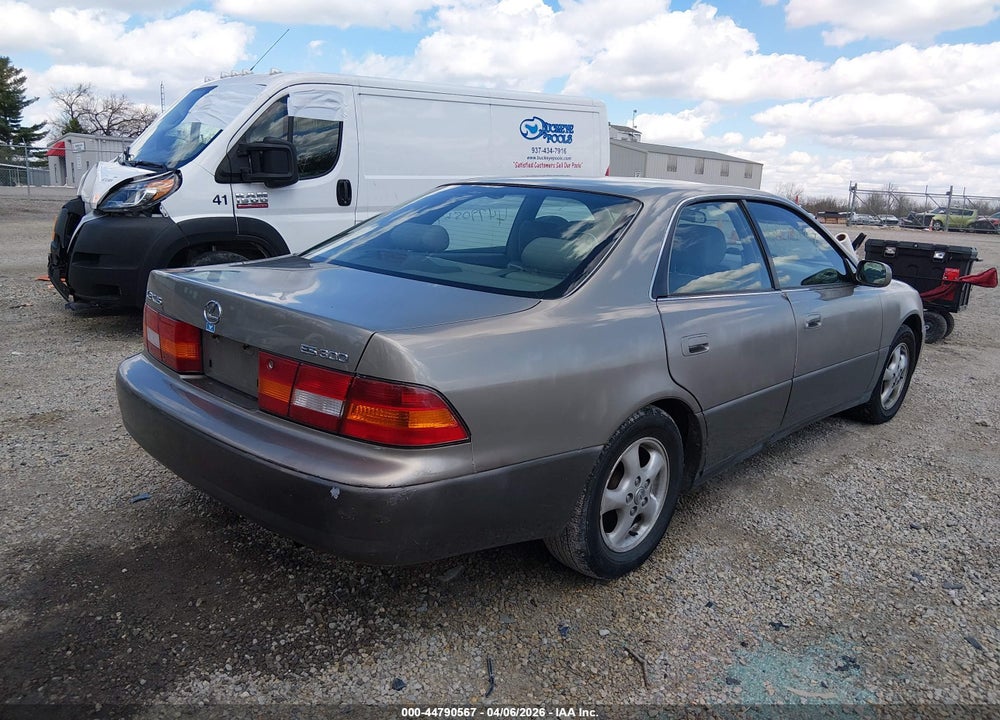 1997 LEXUS ES 300 VIN: JT8BF22G6V5012921