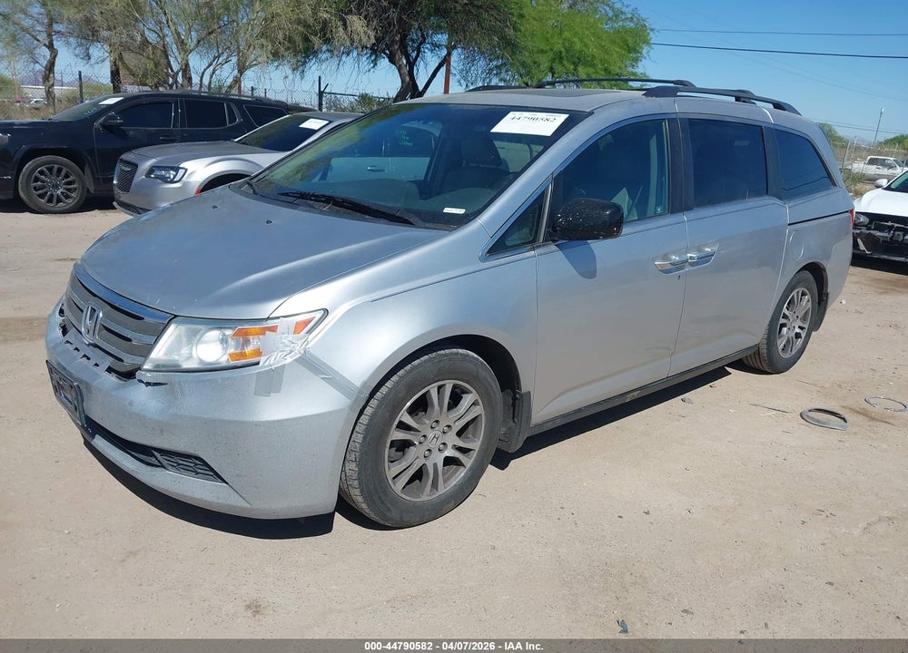 2011 HONDA ODYSSEY EX-L VIN: 5FNRL5H63BB096621