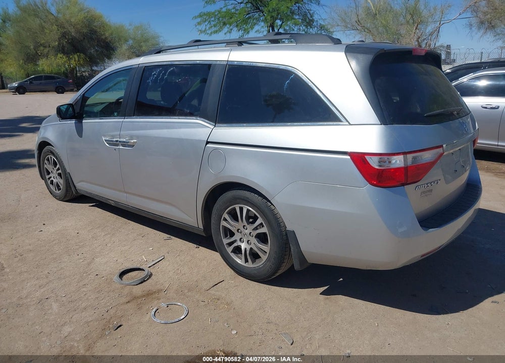 2011 HONDA ODYSSEY EX-L VIN: 5FNRL5H63BB096621