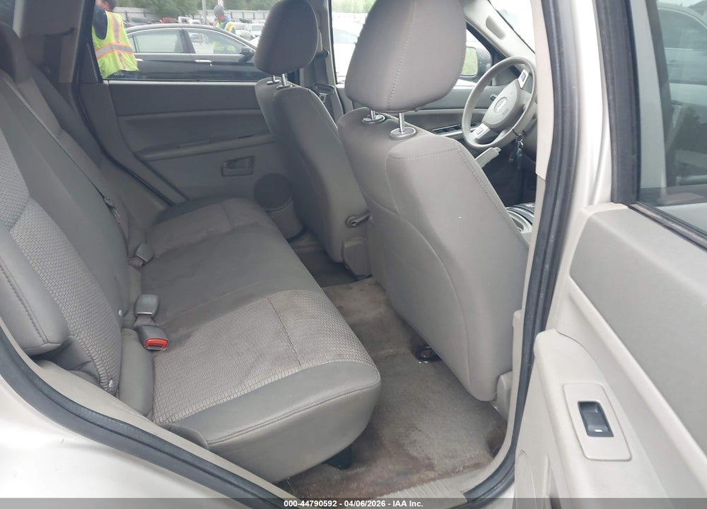 2008 JEEP GRAND CHEROKEE LAREDO VIN: 1J8GS48K78C114022