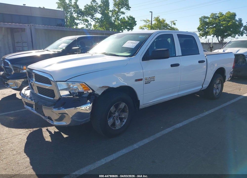 2019 RAM 1500 CLASSIC TRADESMAN  4X2 5'7 BOX VIN: 1C6RR6KM4KS750645