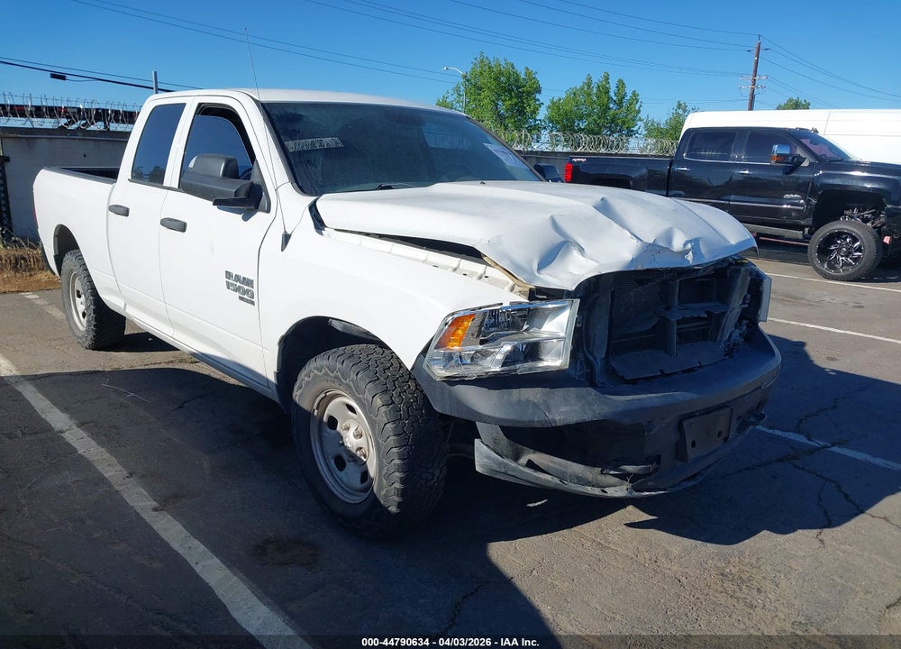 2019 RAM 1500 CLASSIC TRADESMAN  4X4 6'4 BOX VIN: 1C6RR7FG8KS541824