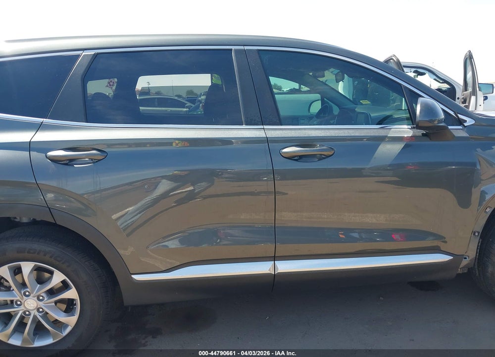 2019 HYUNDAI SANTA FE SE VIN: 5NMS23AD8KH047513
