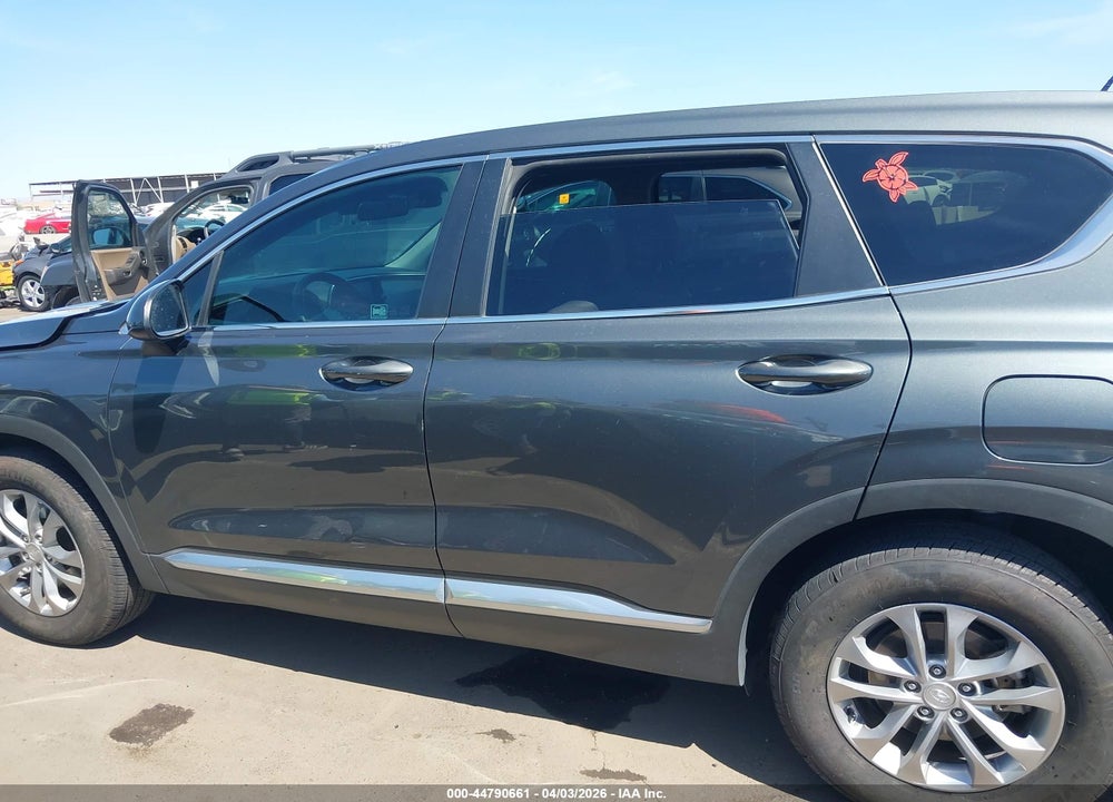 2019 HYUNDAI SANTA FE SE VIN: 5NMS23AD8KH047513
