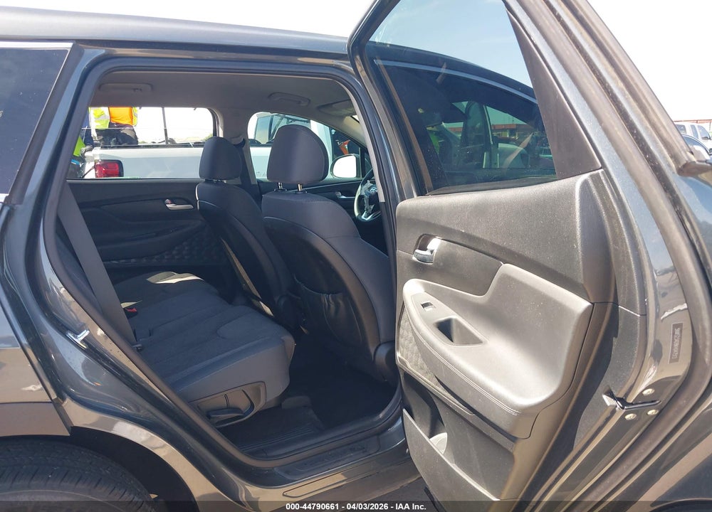 2019 HYUNDAI SANTA FE SE VIN: 5NMS23AD8KH047513