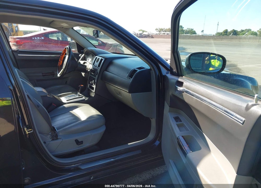 2006 CHRYSLER 300C VIN: 2C3KA63H86H248144