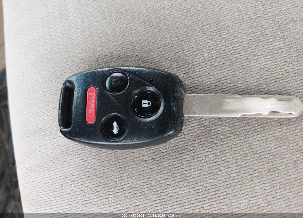 2005 HONDA ACCORD LX VIN: 1HGCM56405A005999