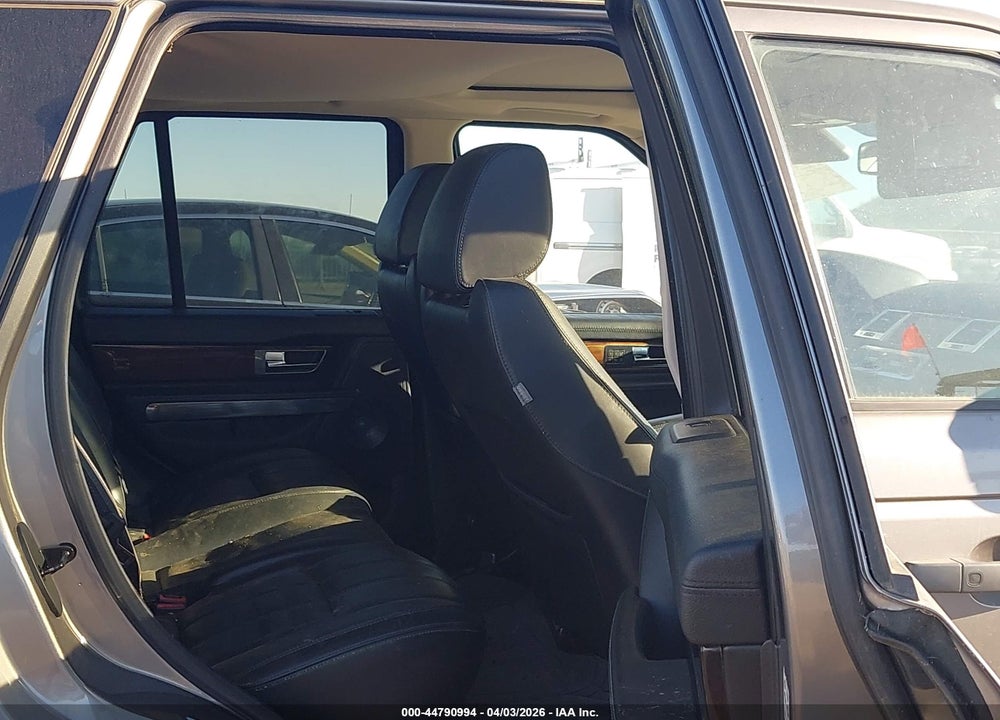 2010 LAND ROVER RANGE ROVER SPORT HSE VIN: SALSK2D41AA246880
