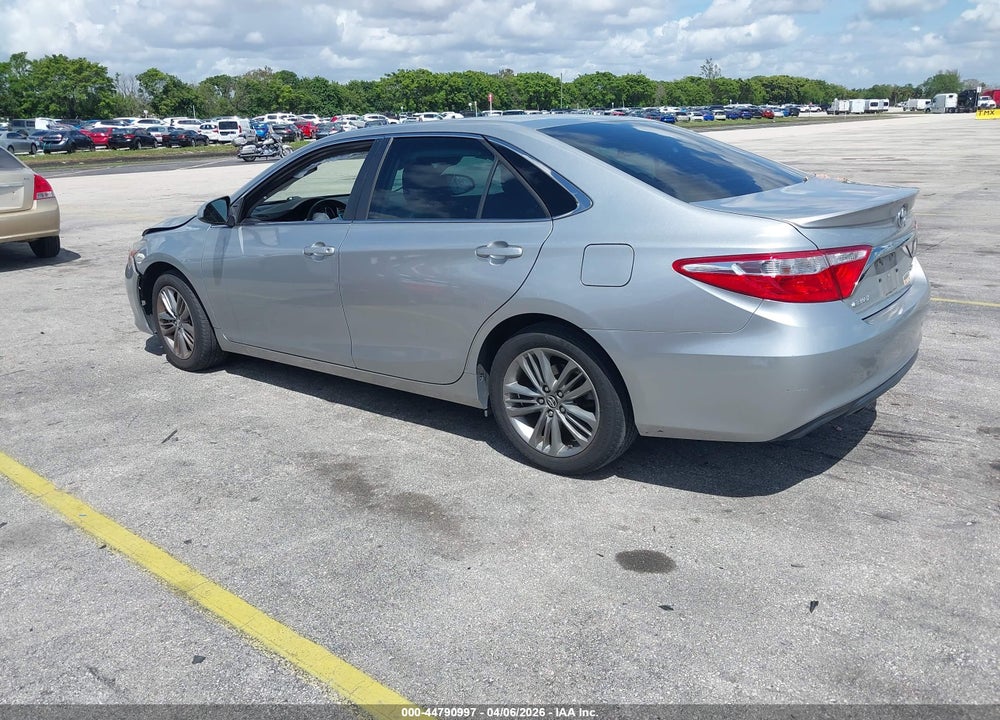 2017 TOYOTA CAMRY SE VIN: 4T1BF1FK4HU385455