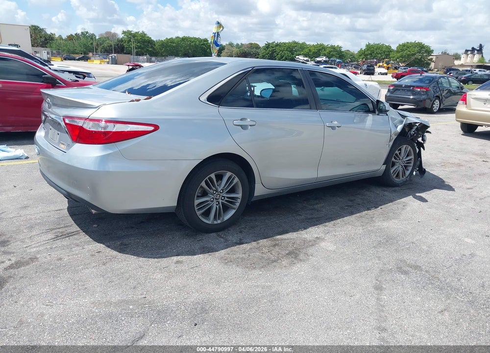 2017 TOYOTA CAMRY SE VIN: 4T1BF1FK4HU385455