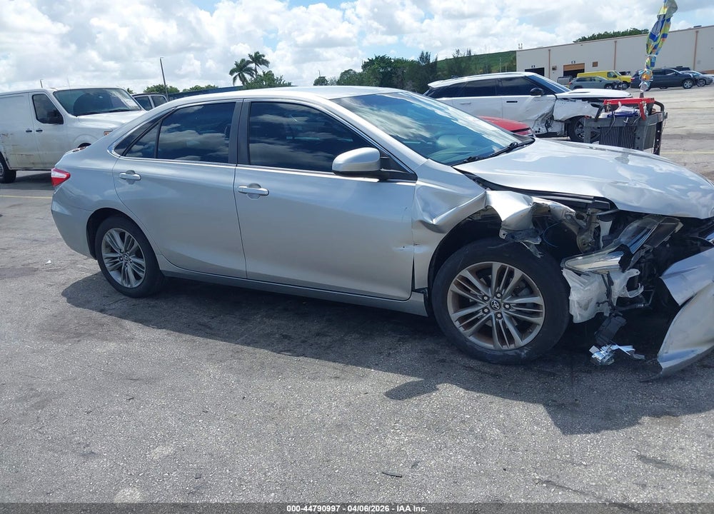 2017 TOYOTA CAMRY SE VIN: 4T1BF1FK4HU385455