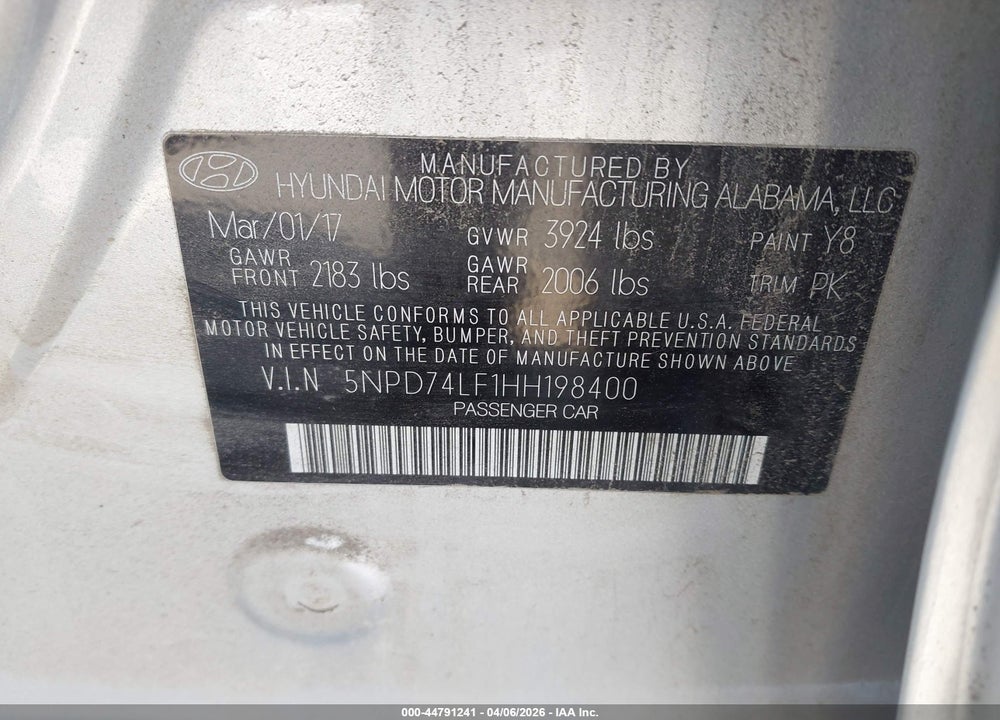 2017 HYUNDAI ELANTRA SE VIN: 5NPD74LF1HH198400