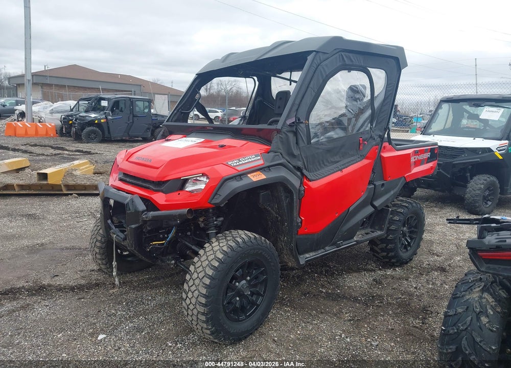 2022 HONDA SXS1000 M3 VIN: 1HFVE04B3N4600066