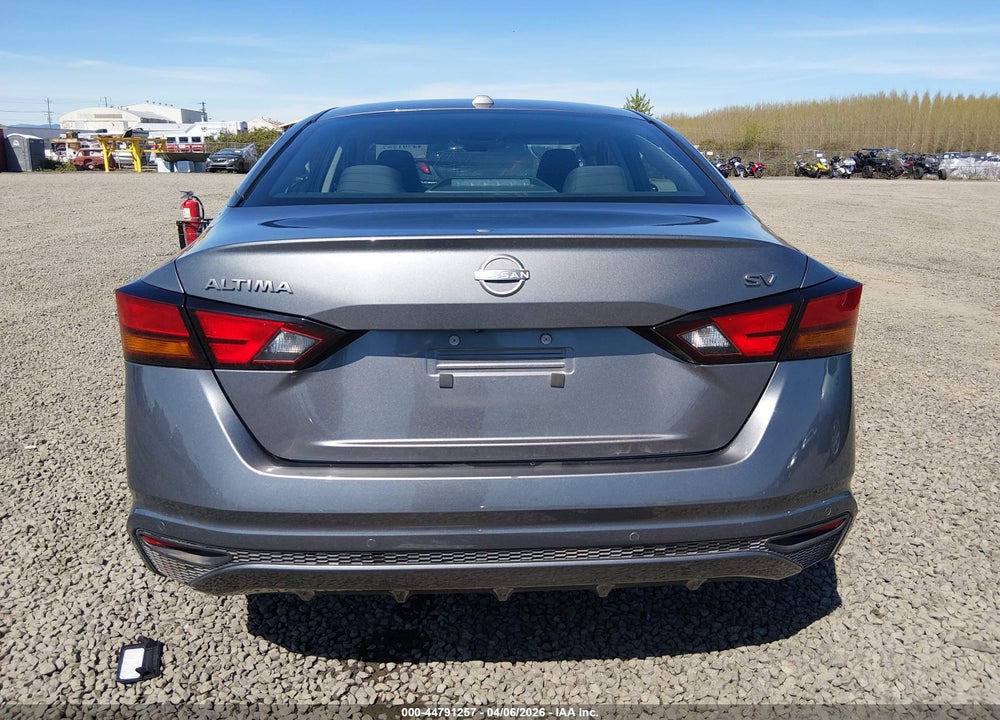 2024 NISSAN ALTIMA SV FWD VIN: 1N4BL4DV7RN385124