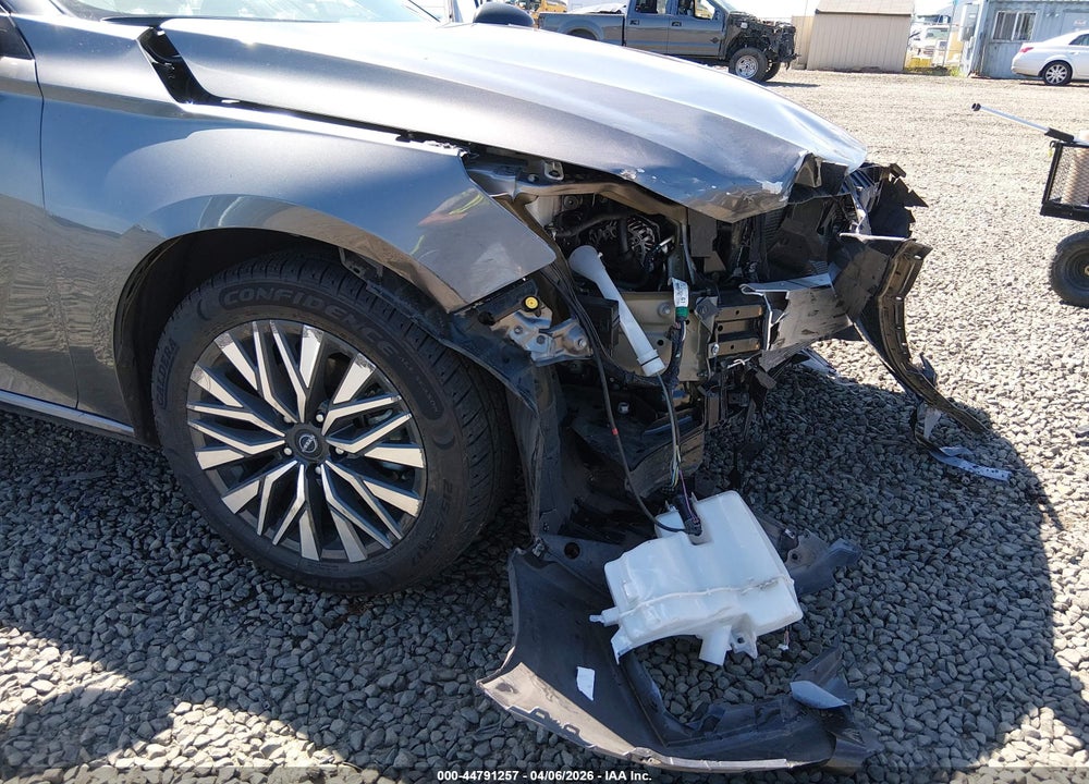 2024 NISSAN ALTIMA SV FWD VIN: 1N4BL4DV7RN385124