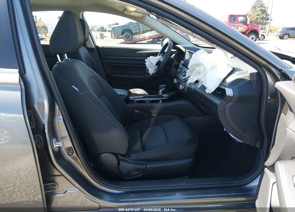 2024 NISSAN ALTIMA SV FWD VIN: 1N4BL4DV7RN385124