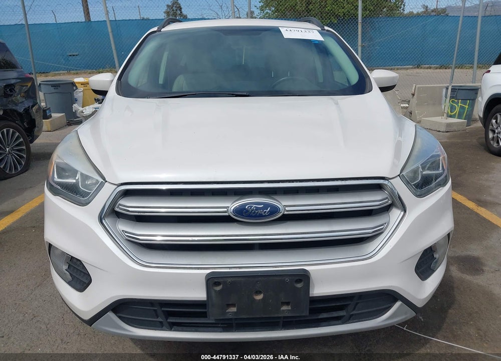 2018 FORD ESCAPE SEL VIN: 1FMCU0HD2JUA37307