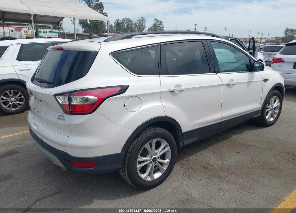 2018 FORD ESCAPE SEL VIN: 1FMCU0HD2JUA37307
