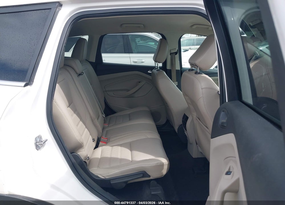 2018 FORD ESCAPE SEL VIN: 1FMCU0HD2JUA37307