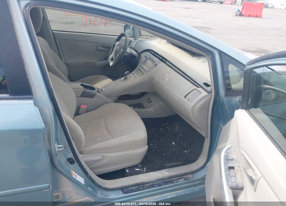 2012 TOYOTA PRIUS TWO VIN: JTDKN3DU5C5498695