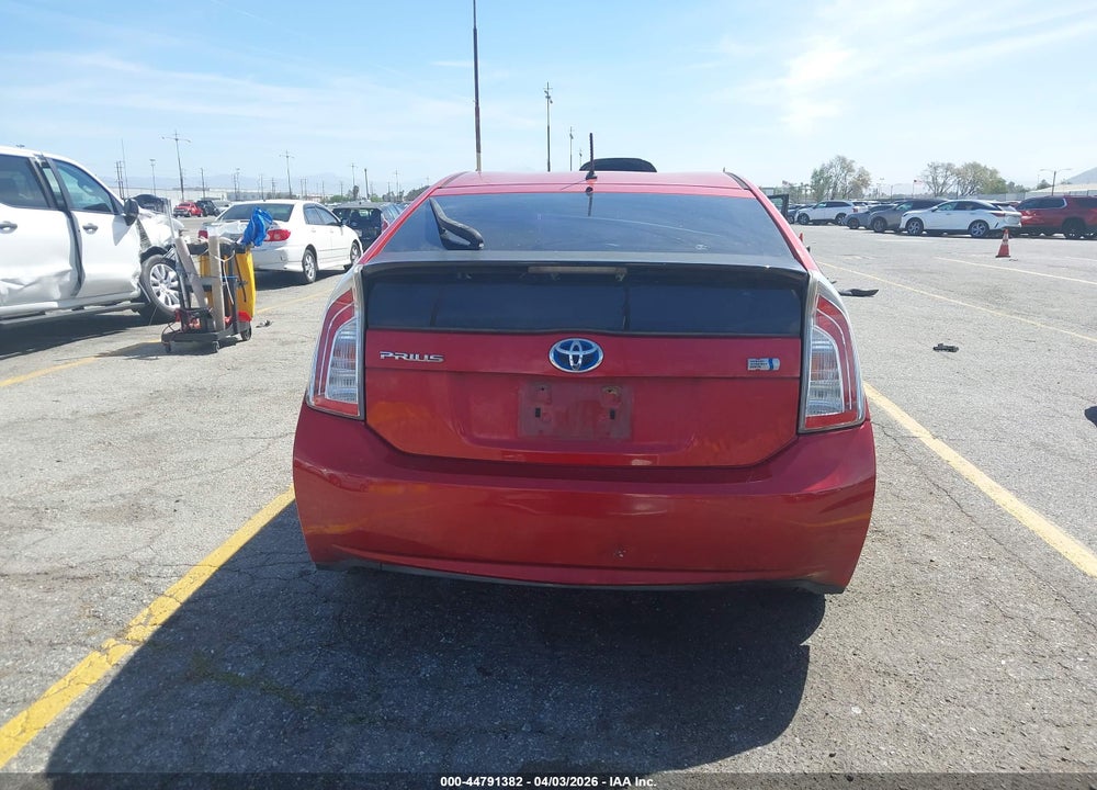 2014 TOYOTA PRIUS TWO VIN: JTDKN3DU6E1741022