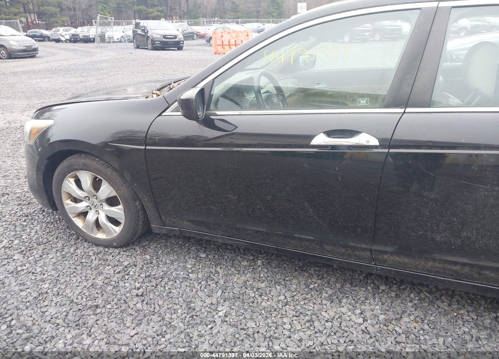 2010 HONDA ACCORD 3.5 EX-L VIN: 1HGCP3F82AA024109
