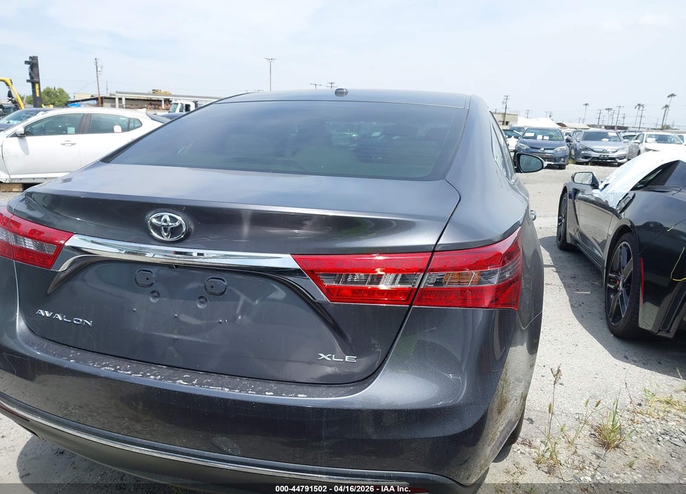 2016 TOYOTA AVALON XLE PLUS VIN: 4T1BK1EB4GU213874