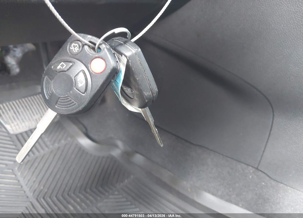 2015 FORD FOCUS SE VIN: 1FADP3F2XFL341653