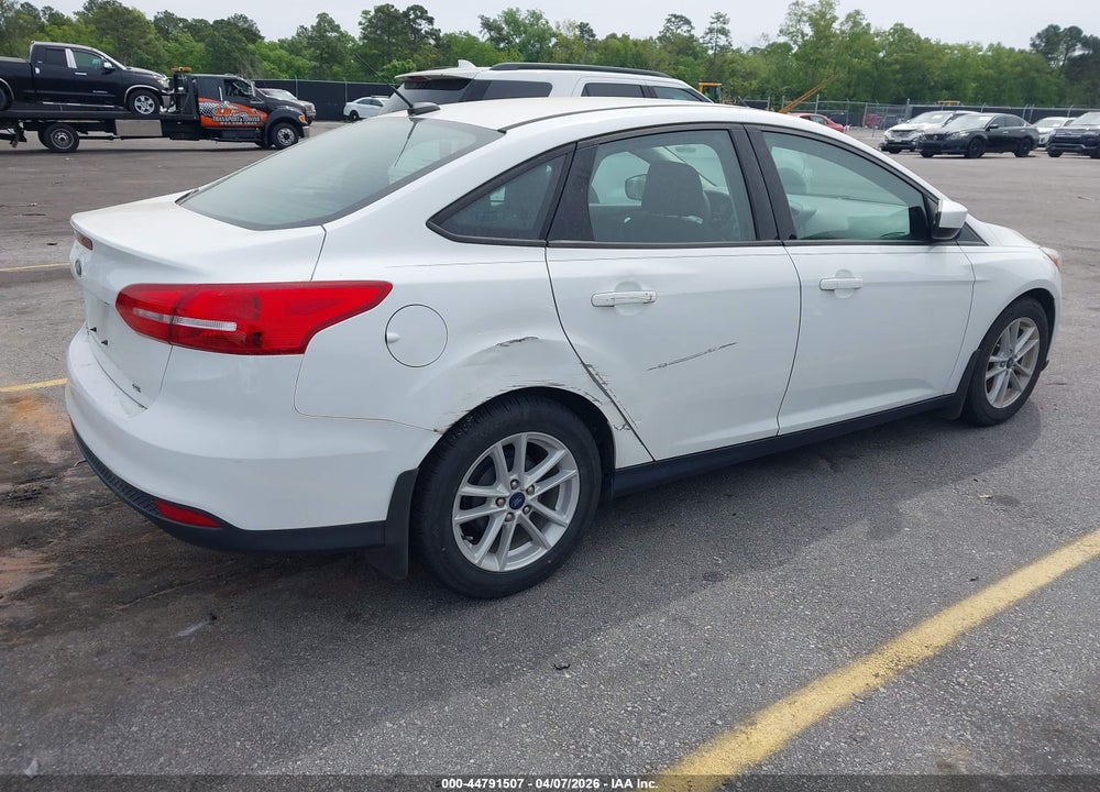 2018 FORD FOCUS SE VIN: 1FADP3F26JL255474