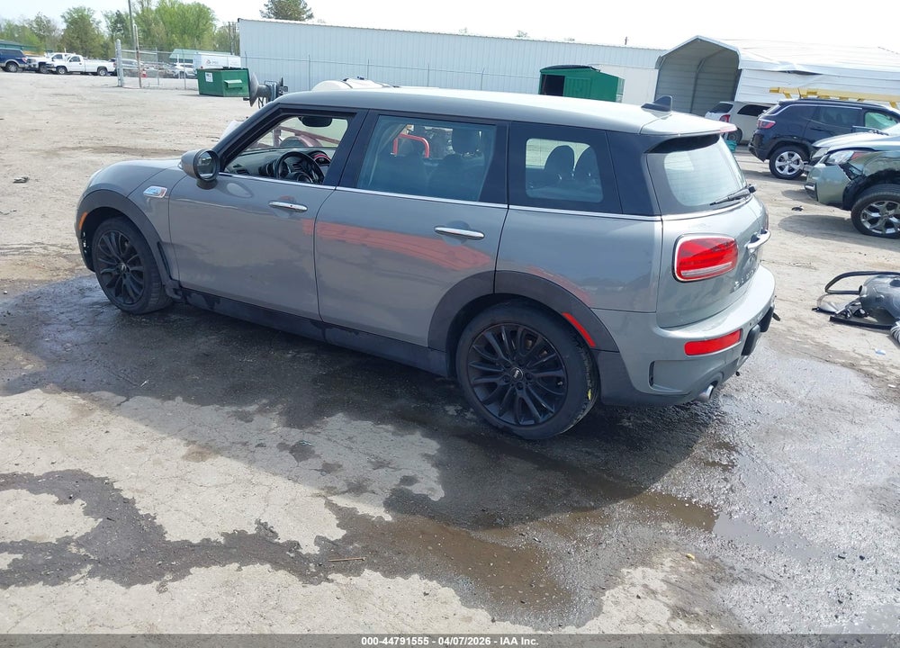 2020 MINI CLUBMAN COOPER S VIN: WMWXJ1C0XL2M90840