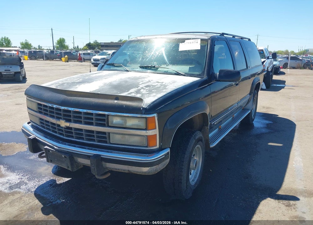 1992 CHEVROLET SUBURBAN K2500 VIN: 1GNGK26K5NJ322123