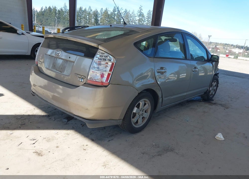 2006 TOYOTA PRIUS VIN: JTDKB20U067519180