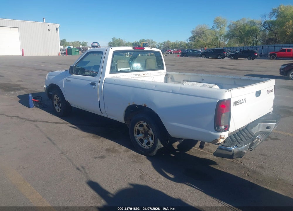 2000 NISSAN FRONTIER XE VIN: 1N6DD21S9YC400700