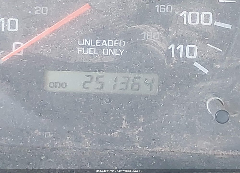 2000 NISSAN FRONTIER XE VIN: 1N6DD21S9YC400700