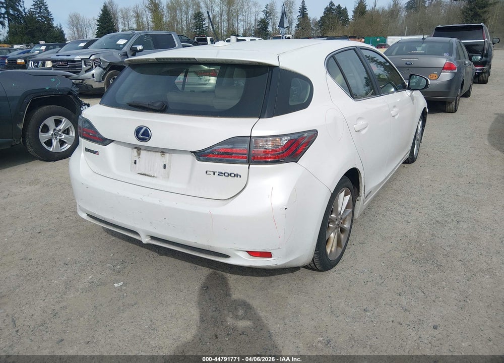 2011 LEXUS CT 200H VIN: JTHKD5BH8B2030625