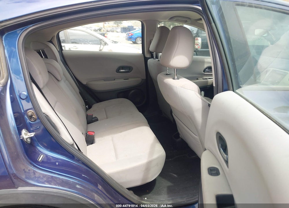 2016 HONDA HR-V LX VIN: 3CZRU5H30GM755352