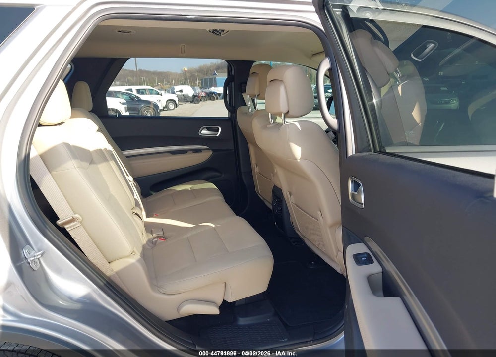 2019 DODGE DURANGO SXT AWD VIN: 1C4RDJAG2KC744410