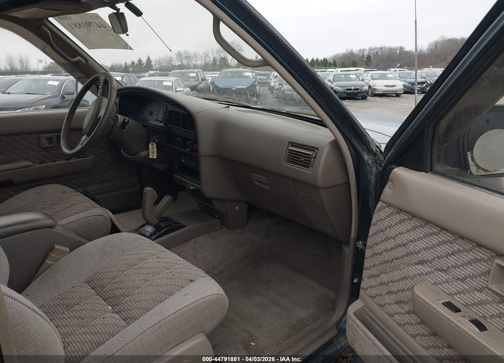 1994 TOYOTA 4RUNNER VN39 SR5 VIN: JT3VN39W1R0144464
