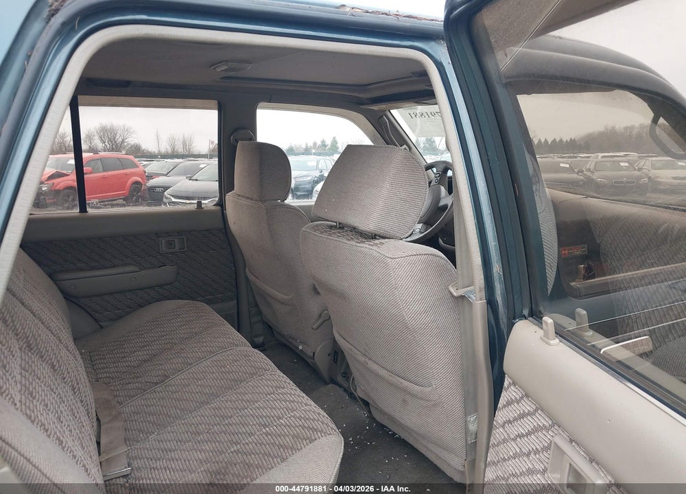 1994 TOYOTA 4RUNNER VN39 SR5 VIN: JT3VN39W1R0144464