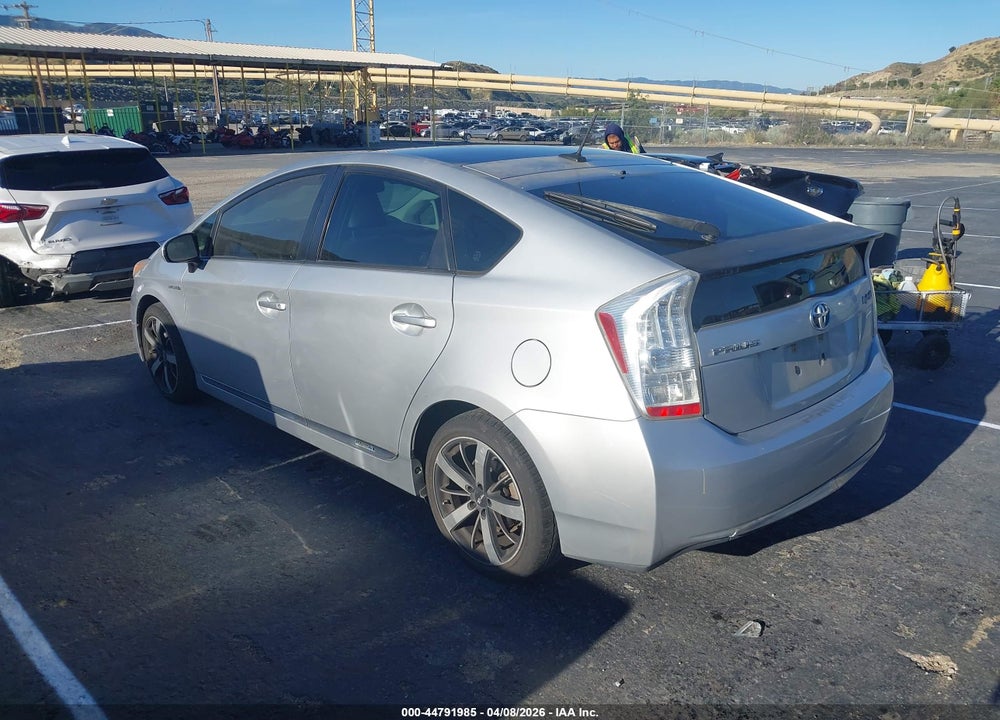 2011 TOYOTA PRIUS FOUR VIN: JTDKN3DU8B1387340