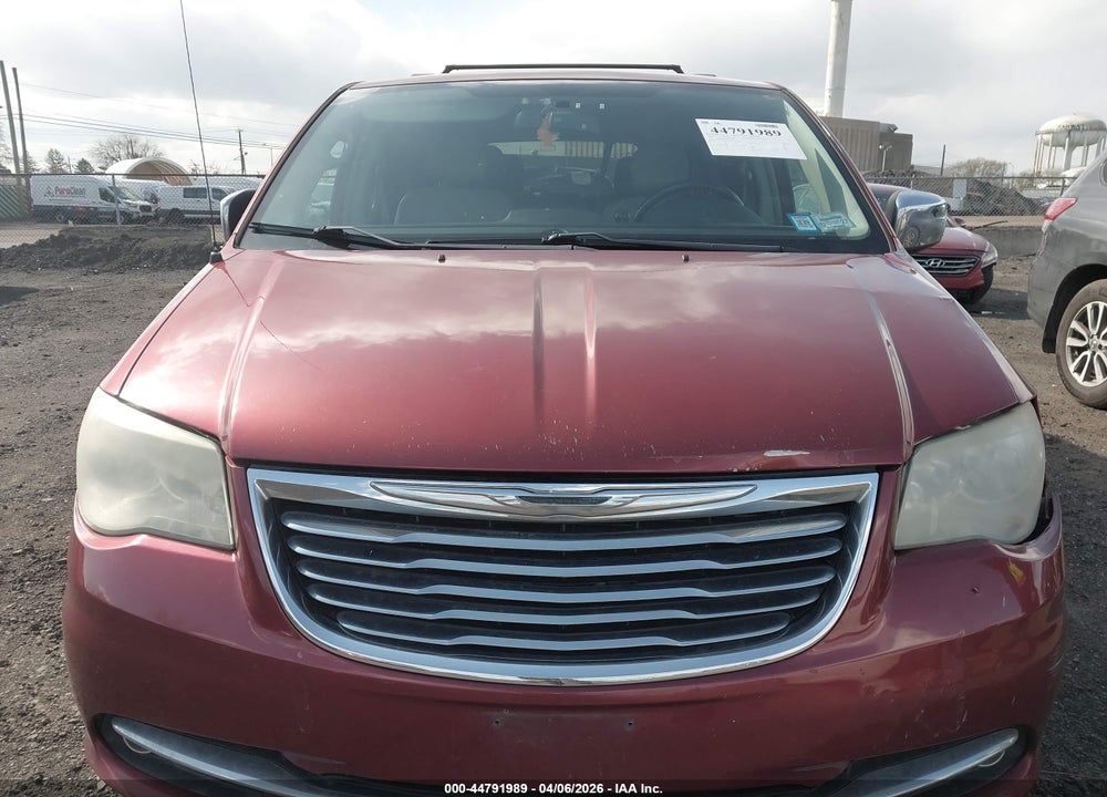 2011 CHRYSLER TOWN & COUNTRY TOURING-L VIN: 2A4RR8DG7BR745544
