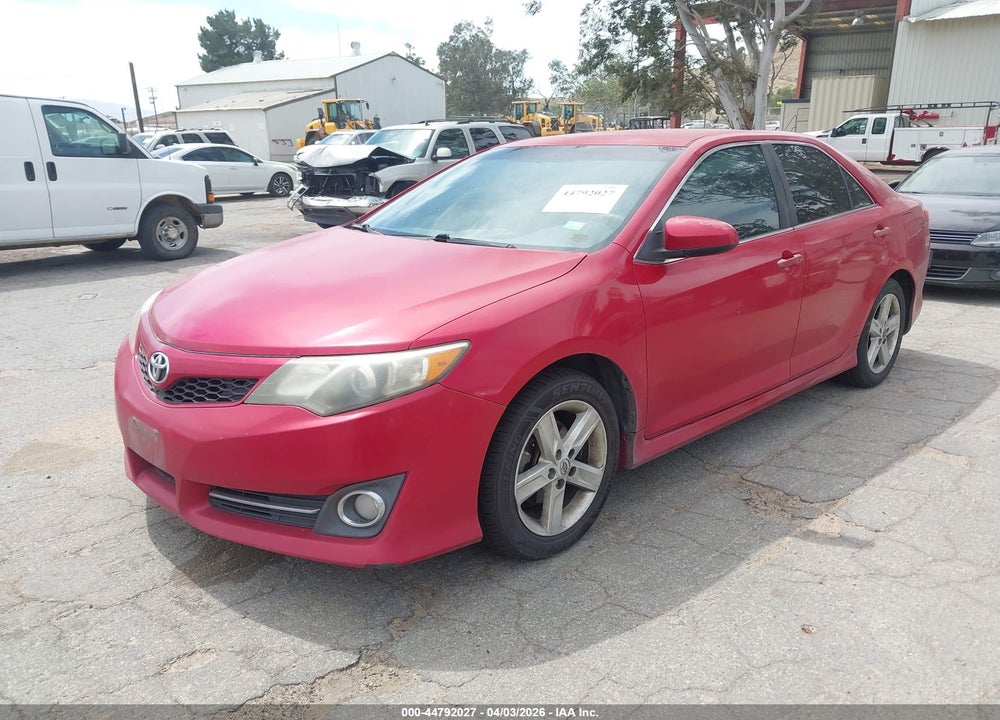 2013 TOYOTA CAMRY SE VIN: 4T1BF1FK5DU720393
